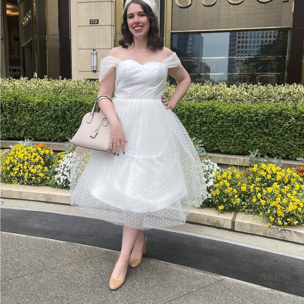 Elegant White Off-Shoulder bridal wedding dress